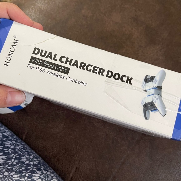 Dual charger dock - Picture 3 of 4